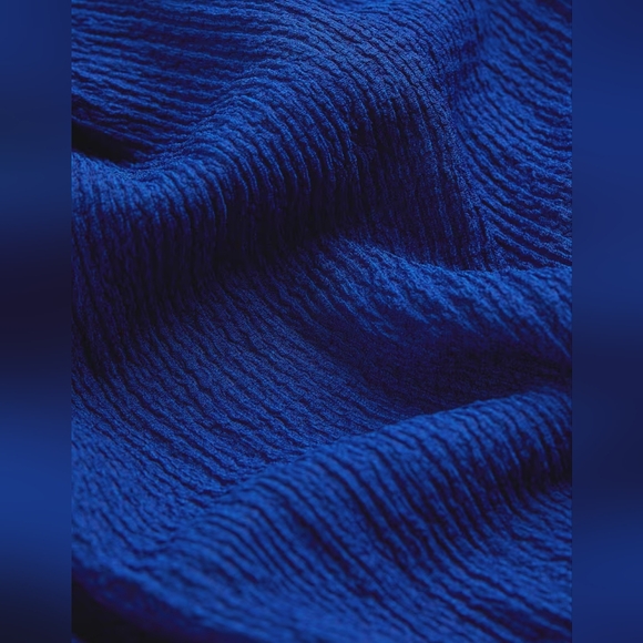 H&M Blue Crinkled Drawstring Halter Neck Flowly Dress, Size S - Picture 2 of 8